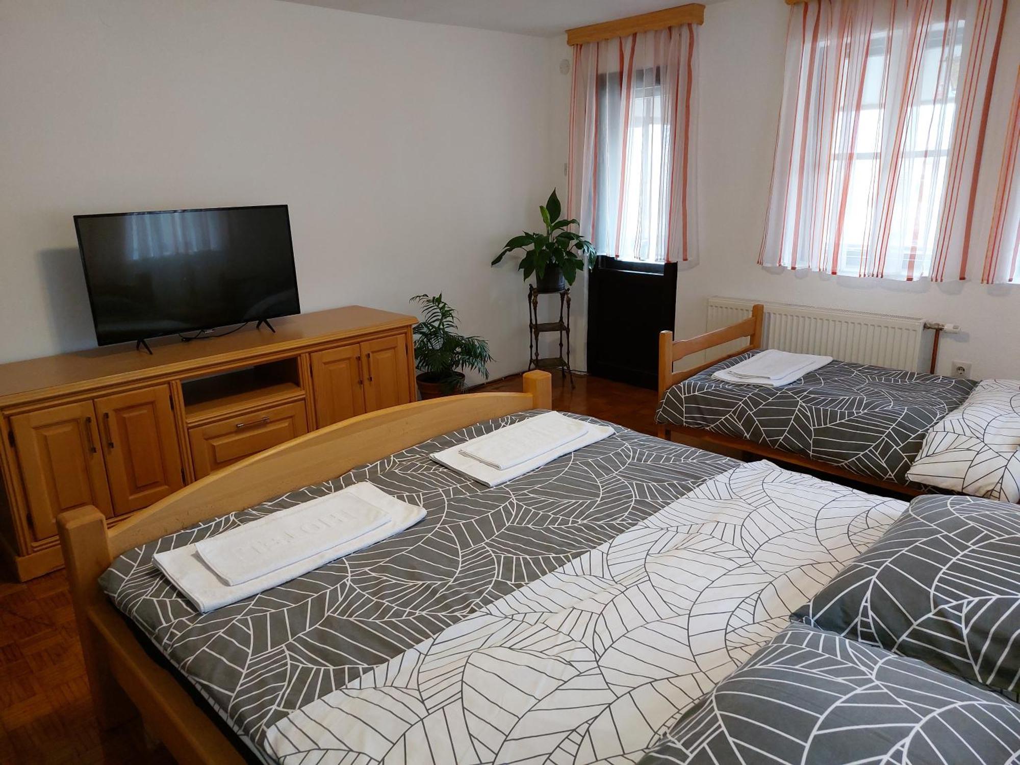 Aparthotel Panorama Travnik Pokoj fotografie