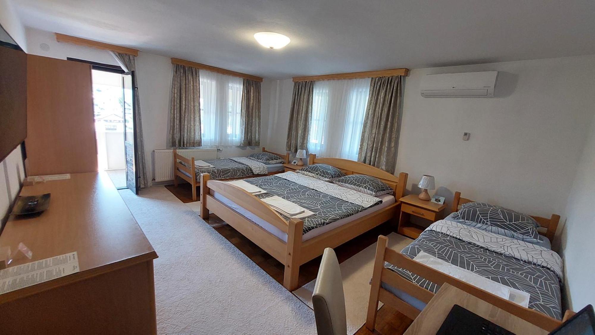 Aparthotel Panorama Travnik Exteriér fotografie